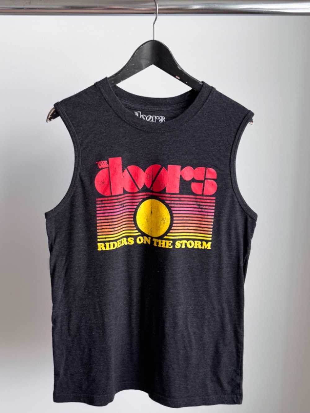 The Doors Riders On The Storm 2021 Muscle Tank Top Charcoal Heather M 19x27.25